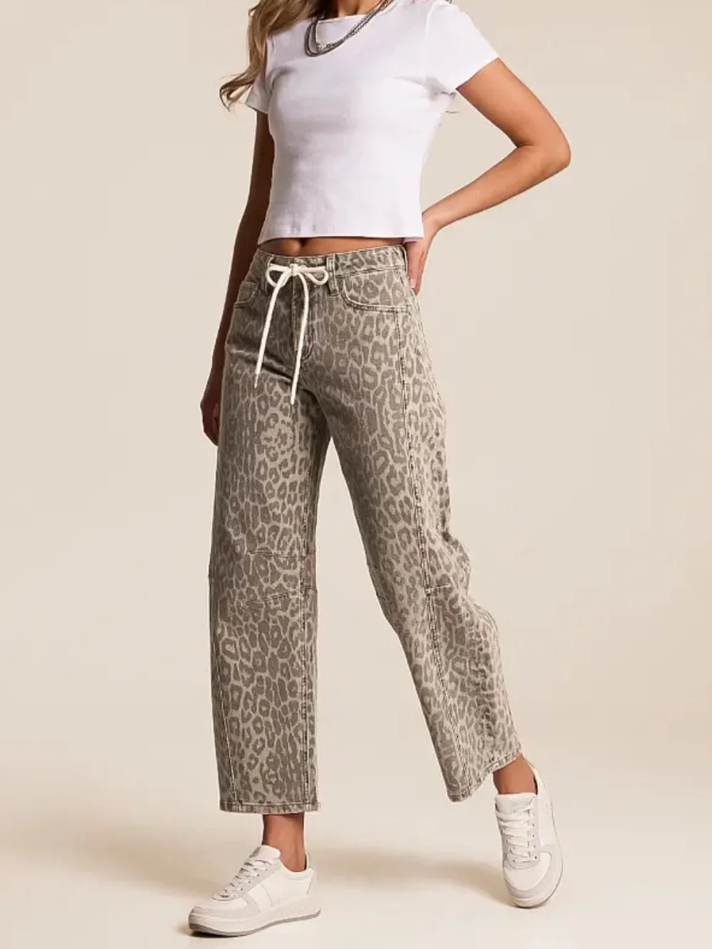 Vervet Kate Leopard Barrel Stretch Jean - Picture 2 of 4
